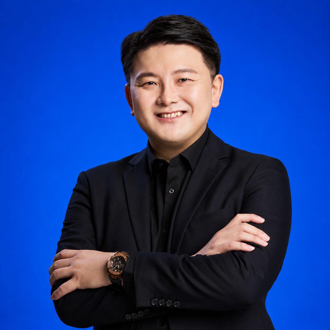 Mr Ivan Khor Lip Yong