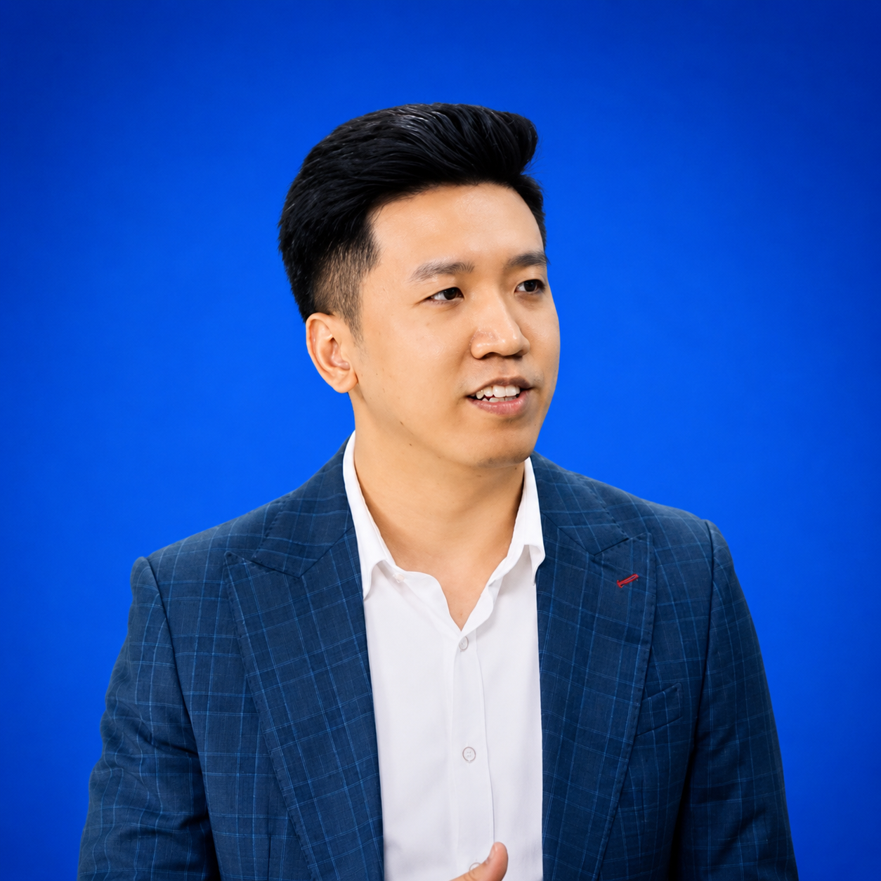 Mr John Phan